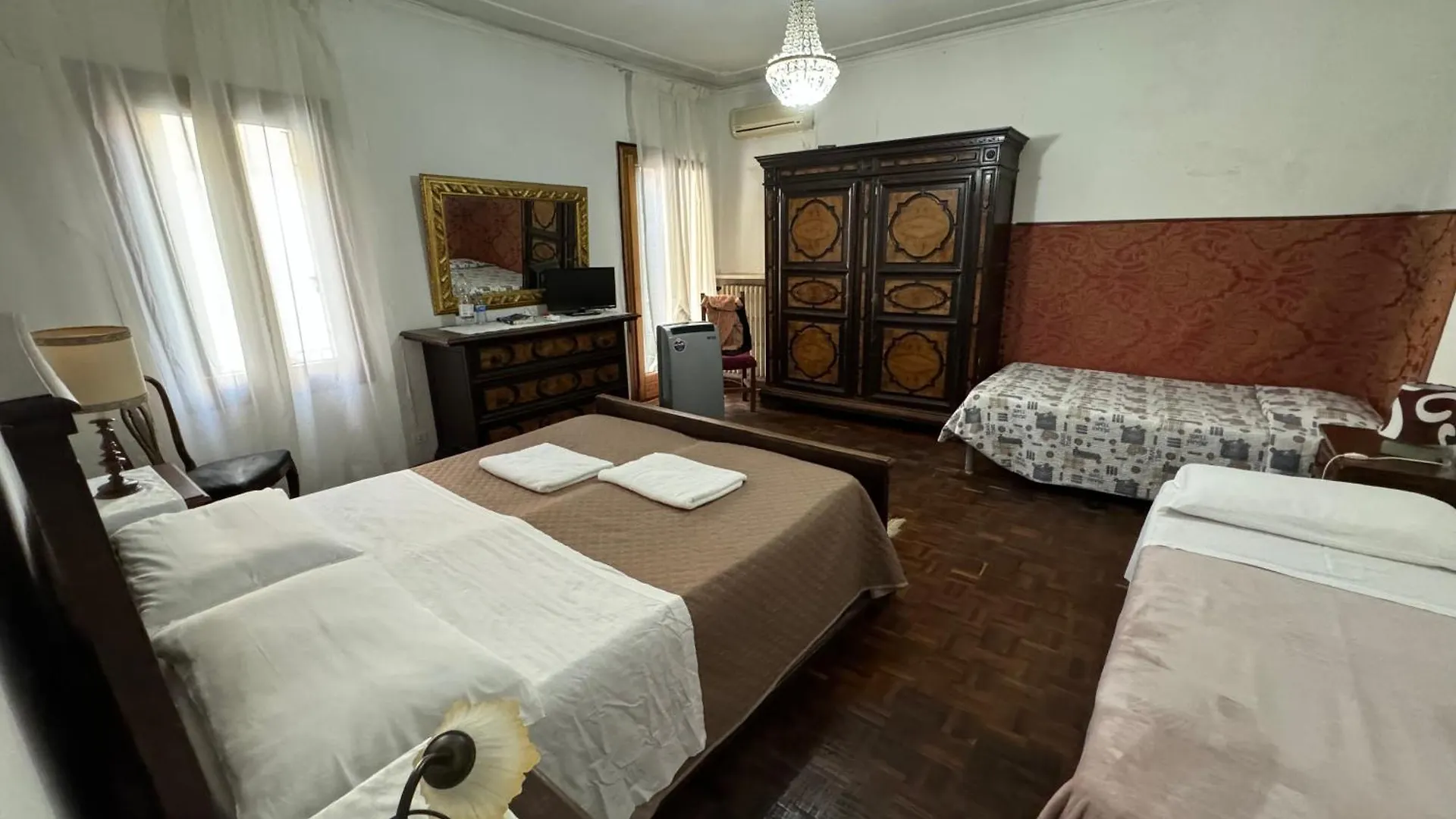 بيت ضيافة Residence Fortuny البندقية